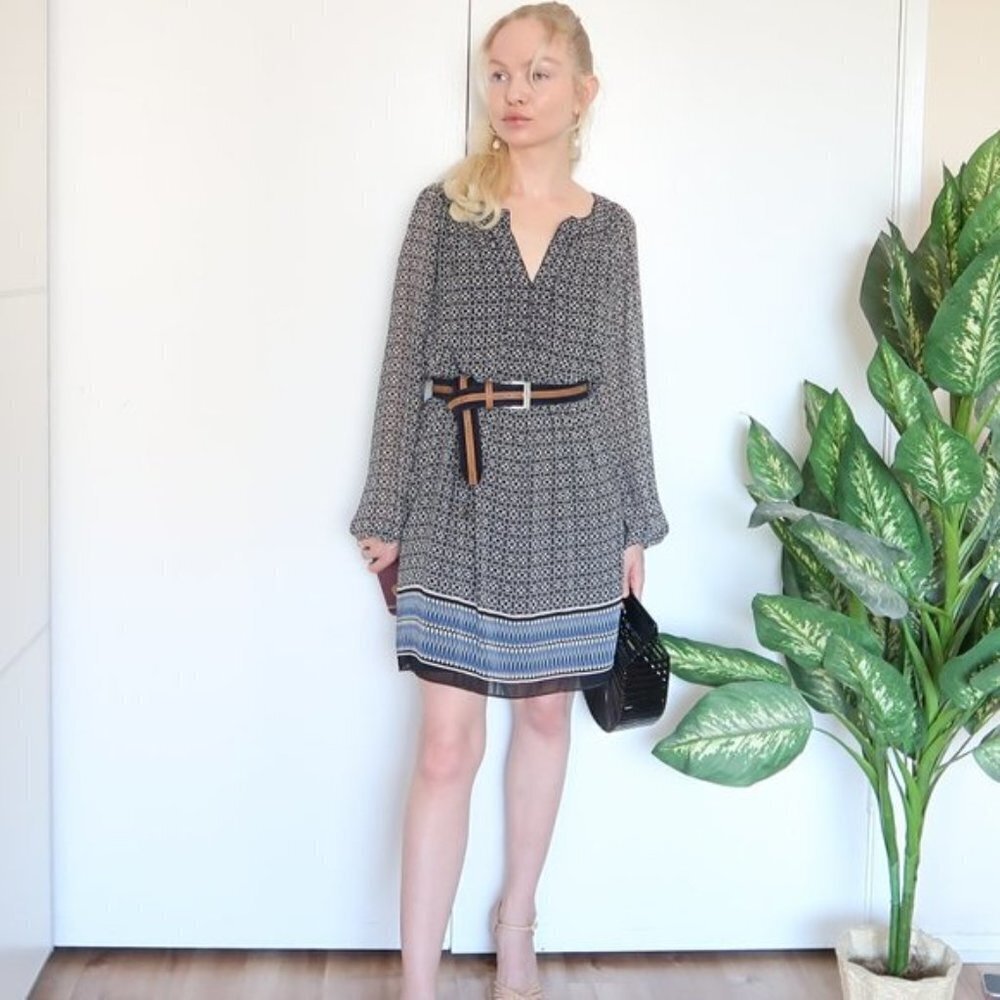 Max Studio Black, White, Blue Long Sleeve Morocco Print Dress Size S